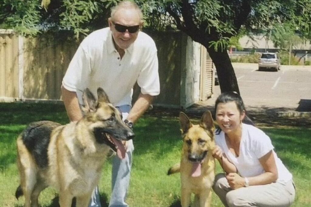 Gene Hackman y Betsy Arakawa fueron encontrados muertos en su residencia de Santa Fe. Foto: Facebook / Dogwood Animal Rescue Project.