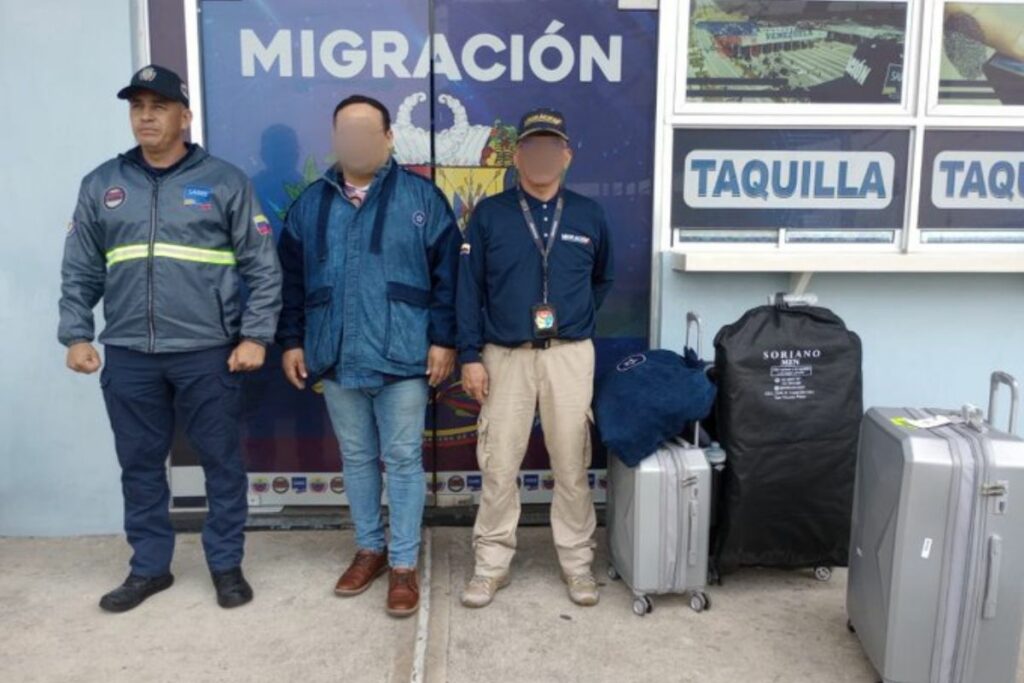 El participante de ‘Yo me llamo’ fue deportado a Venezuela. Foto: X @MigracionCol.