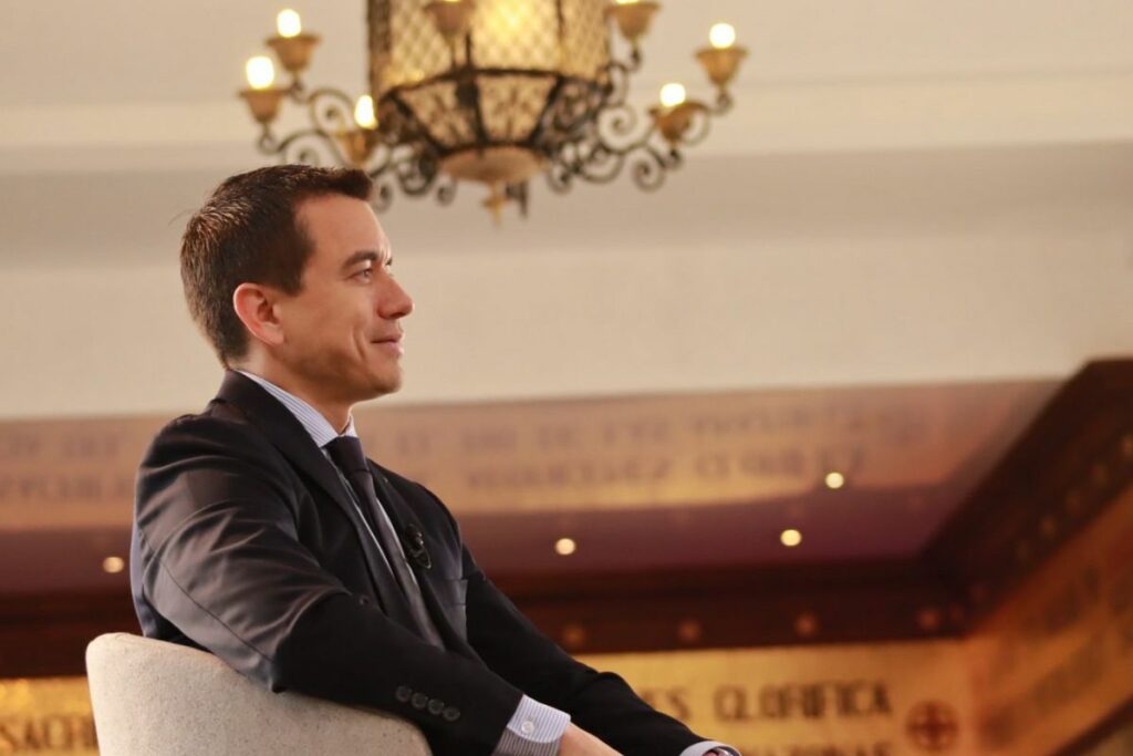 Daniel Noboa, en el Palacio de Carondelet. Foto tomada de X @DanielNoboaOk