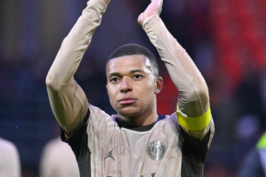 El delantero francés, Kylian Mbappé, sumó una nueva victoria con el Paris Saint-Germain en la Ligue 1 2024.