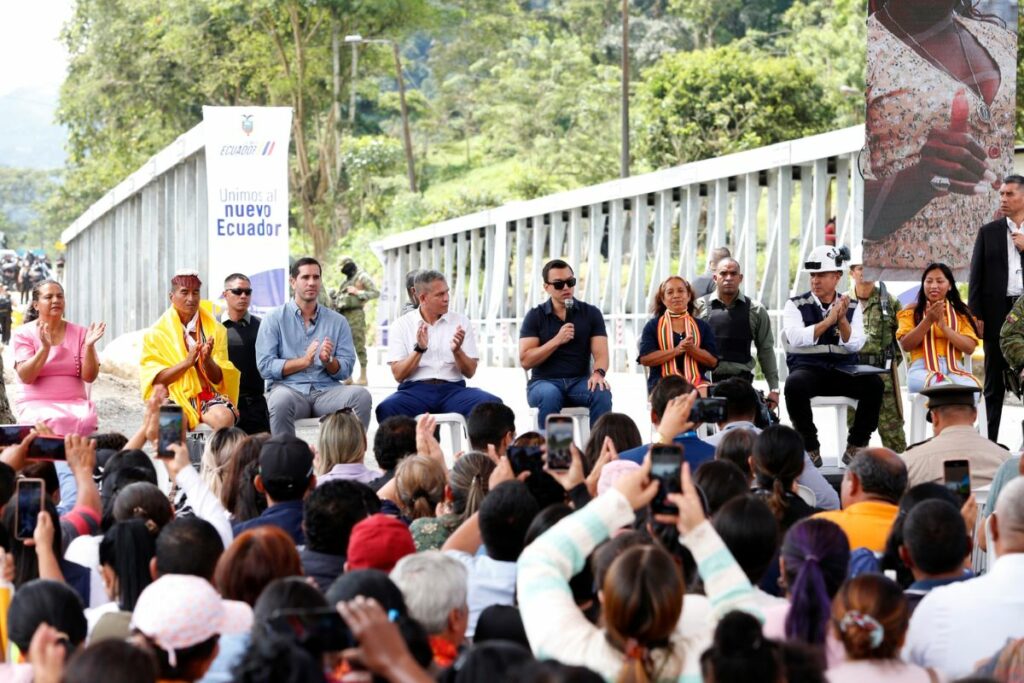 La obra se entregó a la ciudadanía 59 días después del colapso del puente anterior. Foto: X Presidencia de la República