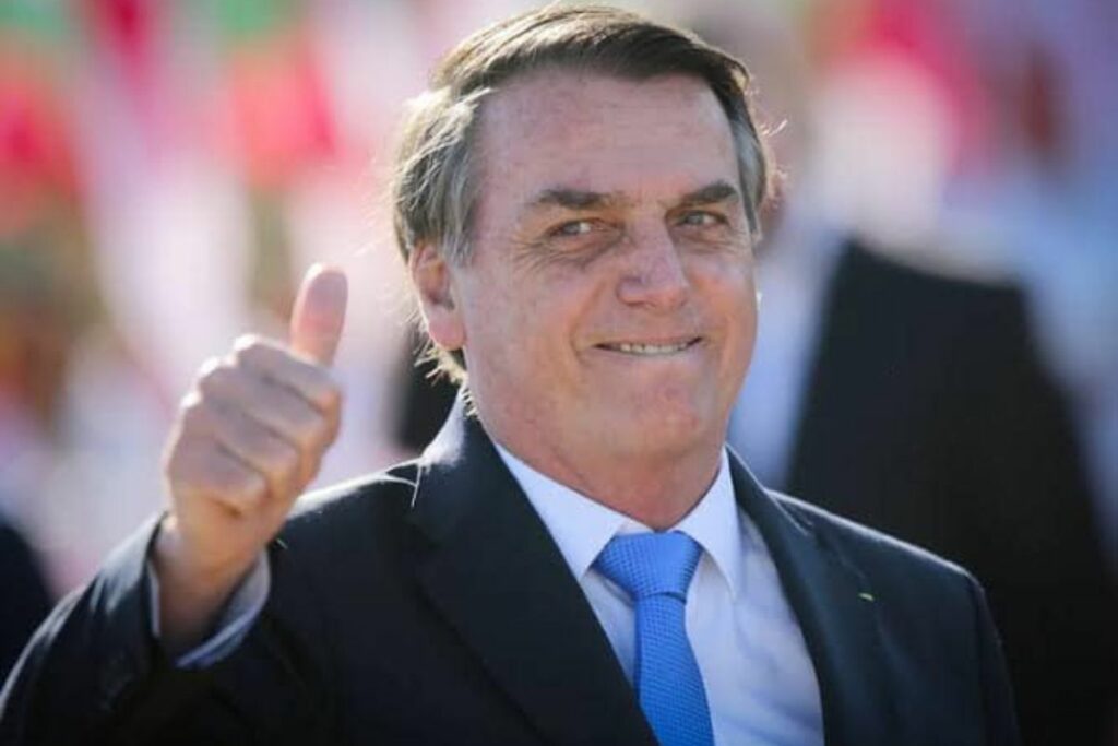 Existen imágenes del expresidente brasileño Jair Bolsonaro dentro del edificio de la Embajada húngara. Foto: Facebook de Jair Bolsonaro