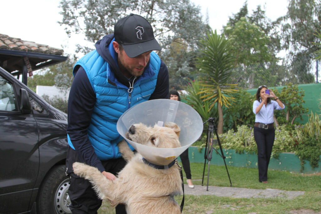 Arthur junto al deportista sueco Mikael Lindnord. Foto: Archivo/ EL COMERCIO
