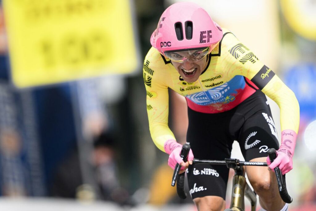 Richard Carapaz, del EF Education-Easypost, en el prólogo del Tour de Romandía el 23 de abril del 2024. Foto: EFE