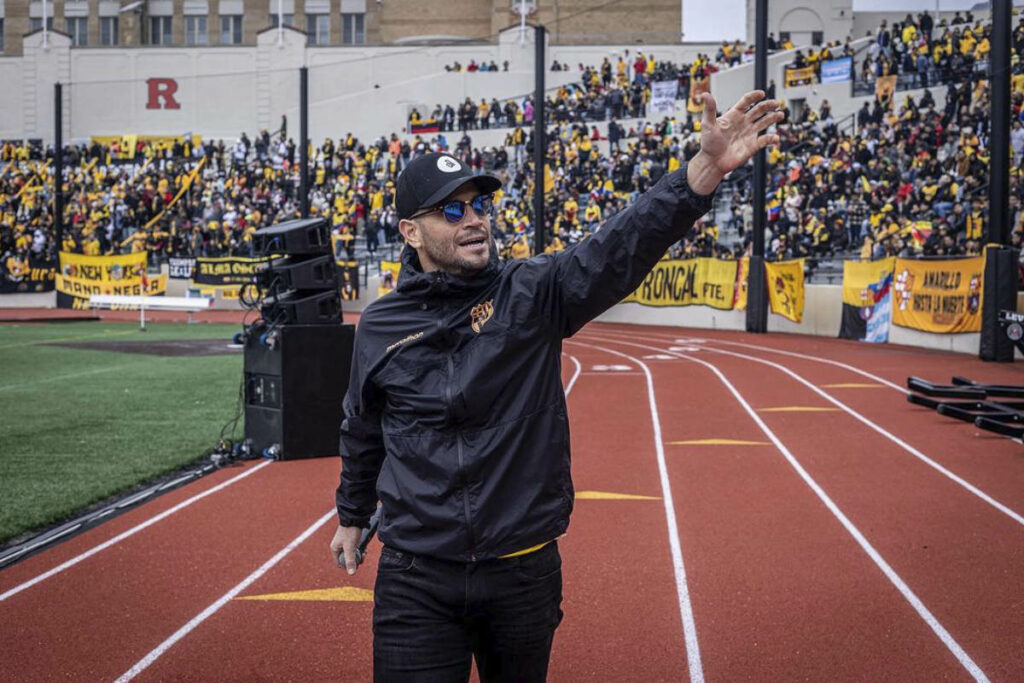 Daniel Beta en la Noche Amarilla 2024 de Barcelona SC en Estados Unidos. Foto: Instagram Daniel Beta.