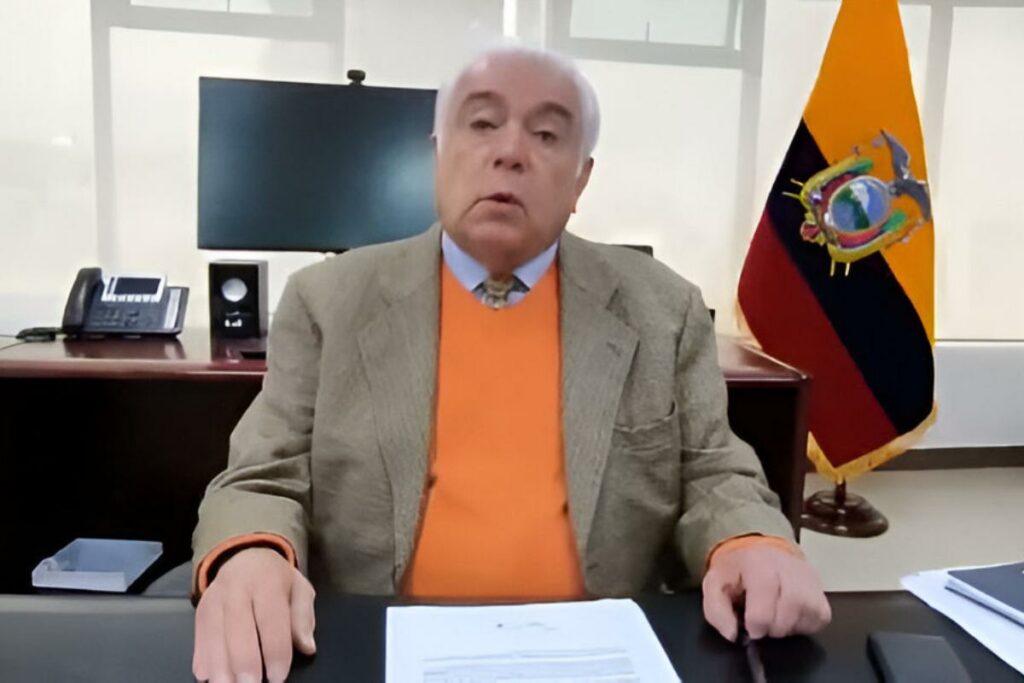 Fernando Santos Alvite, exministro de Energía, enfrenta un posible juicio político en el Pleno de la Asamblea por cortes de luz. Foto: Archivo / EL COMERCIO