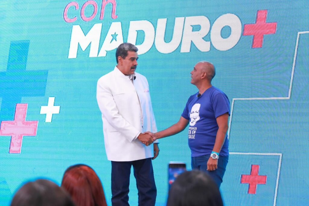 Nicolás Maduro impulsa la Ley contra el Fascismo y está compuesta por 30 artículos.