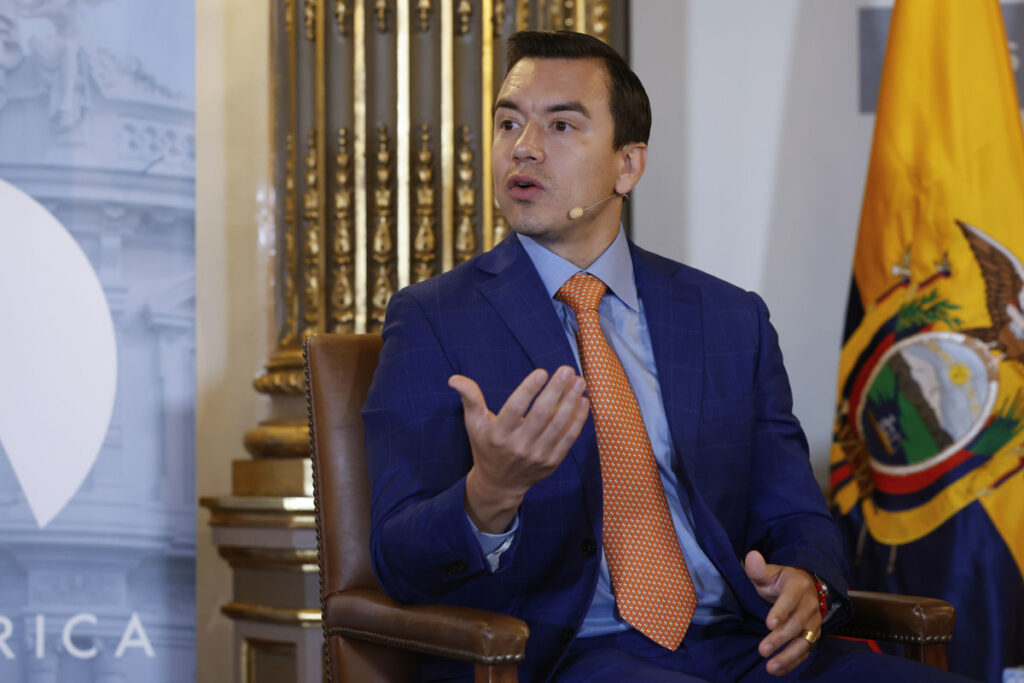 El presidente de Ecuador, Daniel Noboa, firmó un Decreto Ejecutivo de fusión.