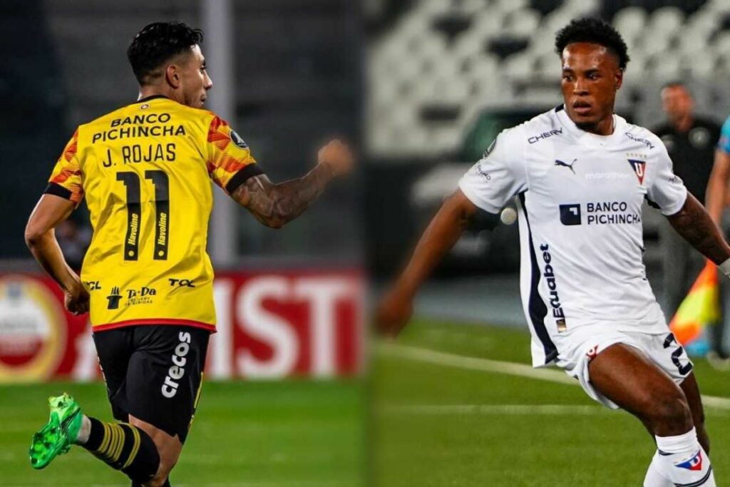 Joao Rojas de Barcelona SC y Johan Julio de Liga de Quito en la Copa Libertadores.