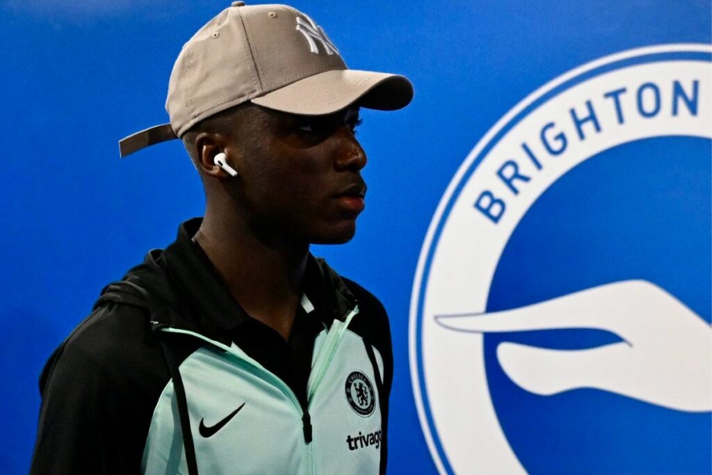 Moisés Caicedo en la previa del partido entre Brighton y Chelsea por la Premier League 23/24.