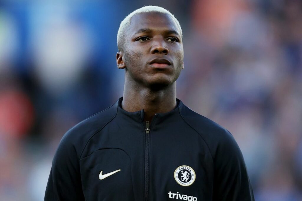 Moisés Caicedo fue elegido como mejor jugador del Chelsea en el partido contra el Brighton por la Premier League 23/24.
