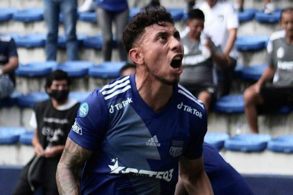 Joao Rojas durante su etapa com jugador de Emelec.