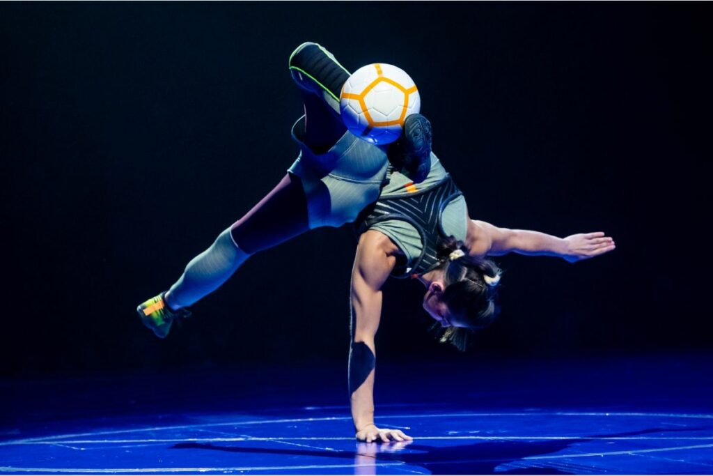 Este homenaje a Lionel Messi se estrenó por primera vez en 2019 en Barcelona. Desde entonces ha recorrido Catar, Arabia Saudita… y cerró su tour 2023 en Argentina. Cortesía