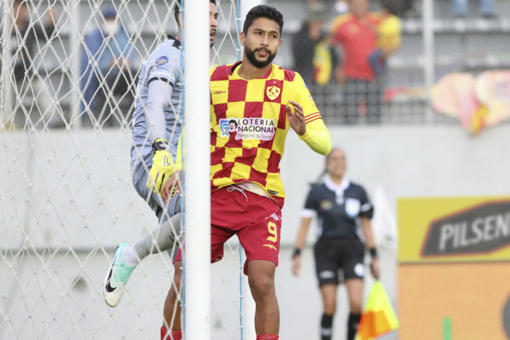Jeison Medina con Aucas en la temporada 2024.
