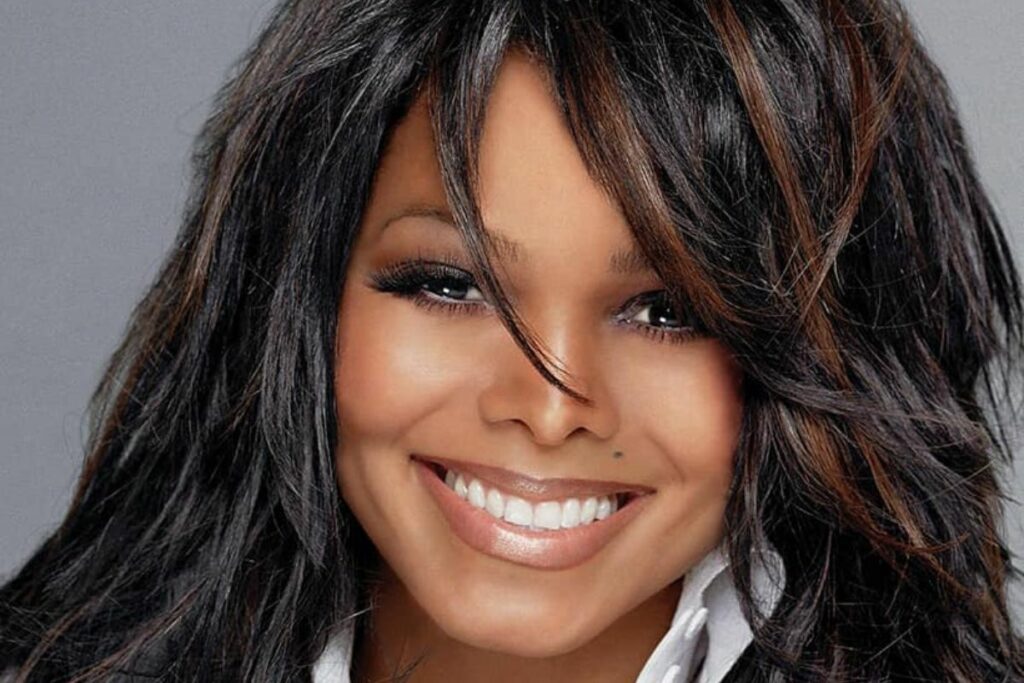 La cantante Janet Jackson celebra un nuevo cumpleaños con un cómic. Foto: Facebook