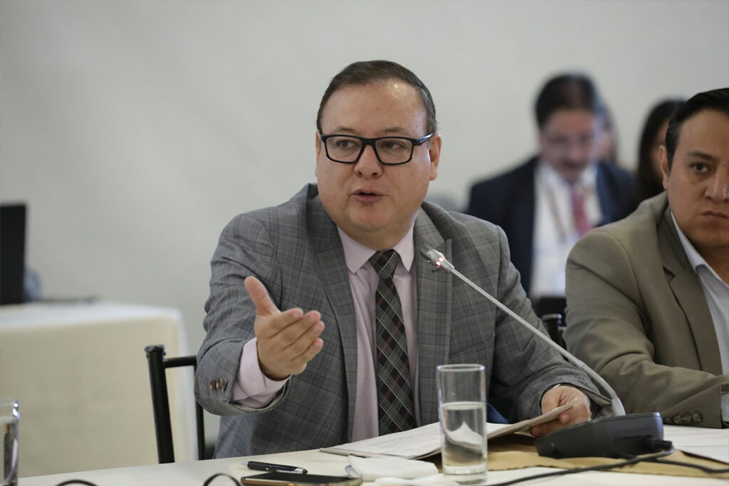 Juan Zapata en la Comisión Ocasional para investigar el asesinato de Fernando Villavicencio. Foto: Flickr Asamblea Nacional