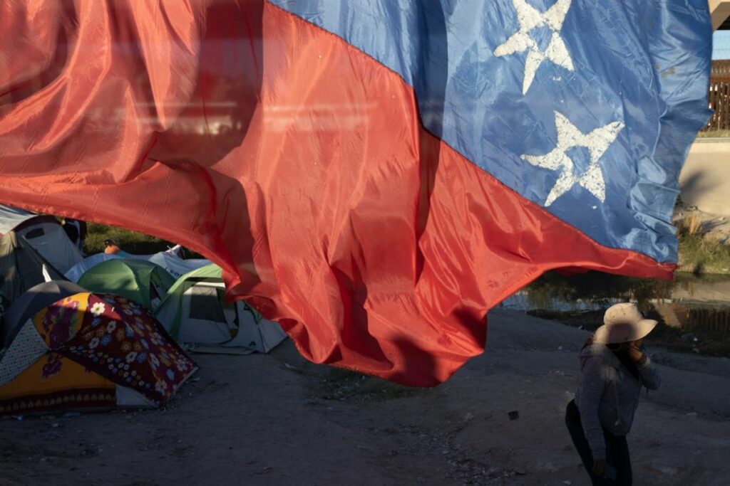 La Unidad de Política Migratoria del Gobierno de México reportó 89 718 venezolanos "en situación migratoria irregular".