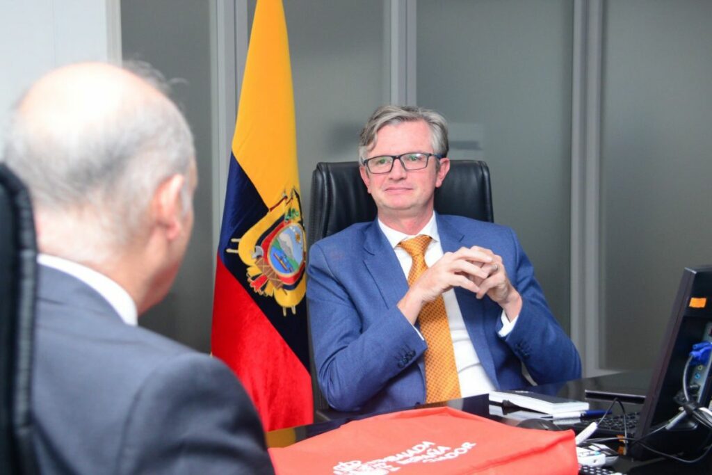 Este lunes, Vega acompañará a Noboa en reuniones en Roma con autoridades del Fondo Internacional de Desarrollo Agrícola.