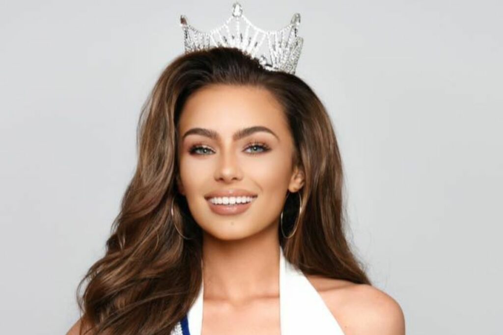 Noelia Voigt dejó la corona para cuidar su salud mental. Foto: Facebook