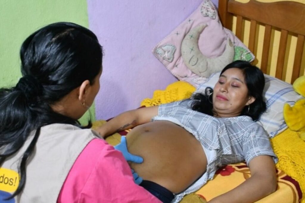 En el sur de Quito, aún se mantiene la tradición de las parteras. Foto: cortesía Municipio de Quito