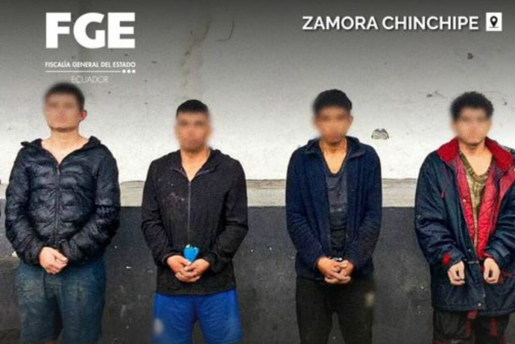 Cuatro aprehendidos por terrorismo.