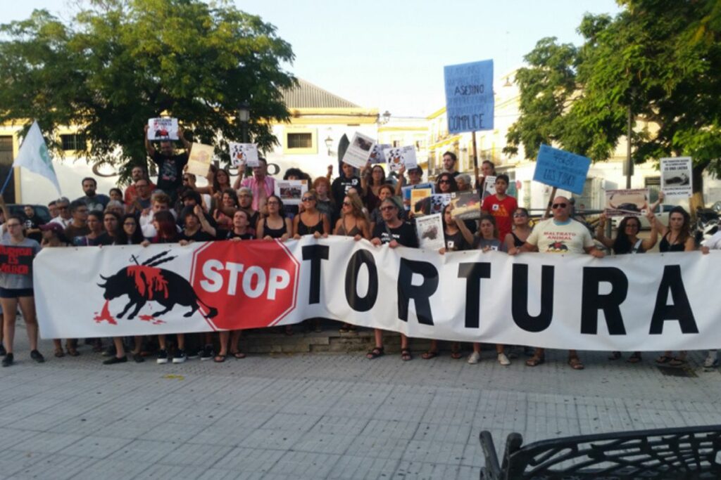 Varios países de América Latina, como Brasil, Chile, Argentina y Uruguay, han tomado medidas para prohibir las corridas de toros. Foto: www.ecologistasenaccion.org.