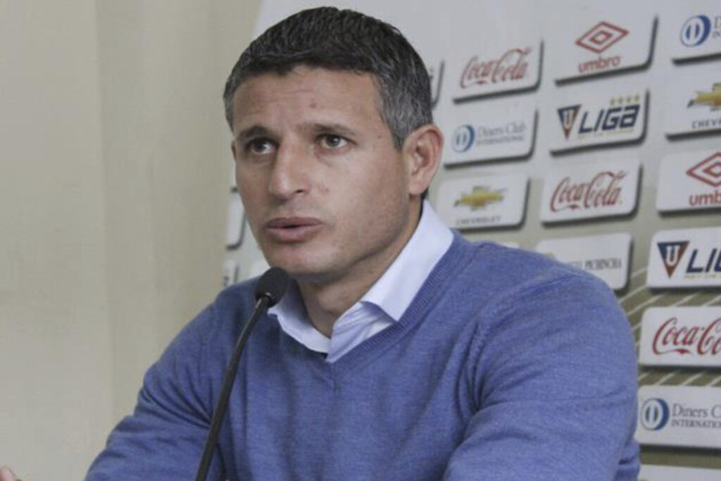 Santiago Jácome en su etapa como dirigente de Liga de Quito en 2012.