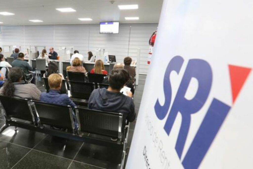 El SRI amplía plazo de impuestos a contribuyentes de Esmeraldas por sismo Archivo/EL COMERCIO