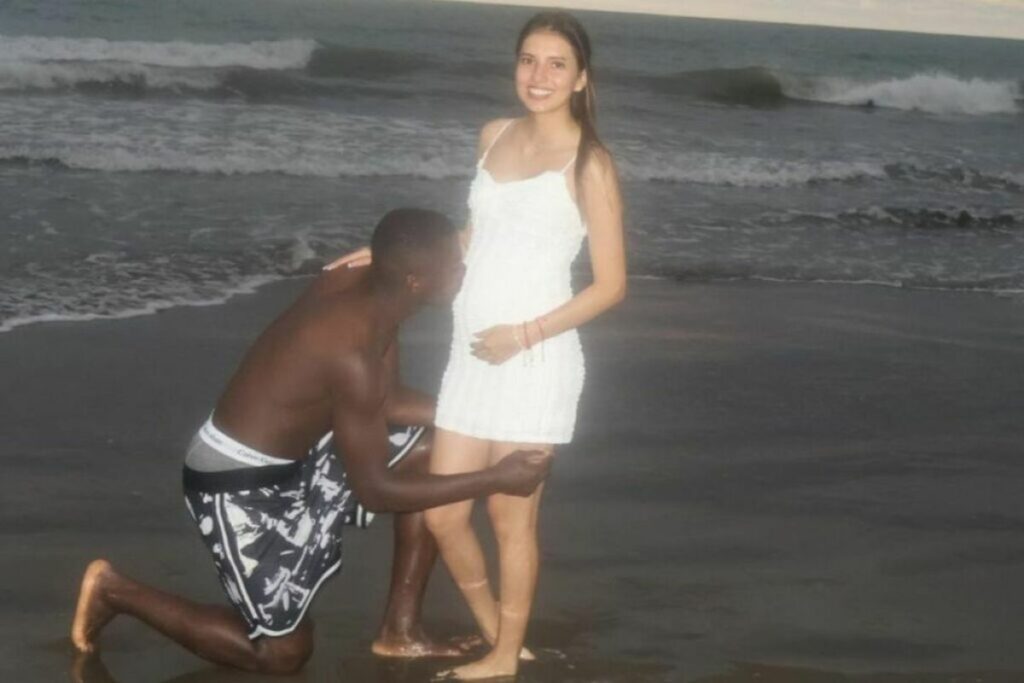 Moisés Caicedo, volante de la Selección de Ecuador, anunció que su novia Paola Cabezas está embarazada. Foto: Archivo/EL COMERCIO.