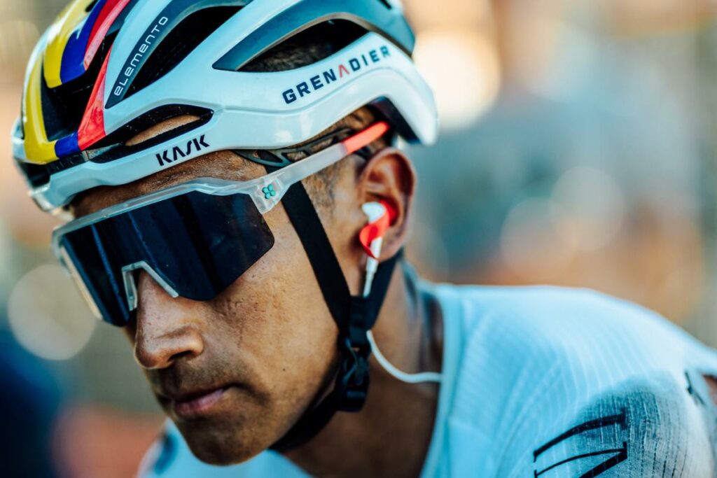 Jhonatan Narváez (foto) en la Vuelta a España 2024. En carrera también están Richard Carapaz, Alexander Cepeda y Martín López.