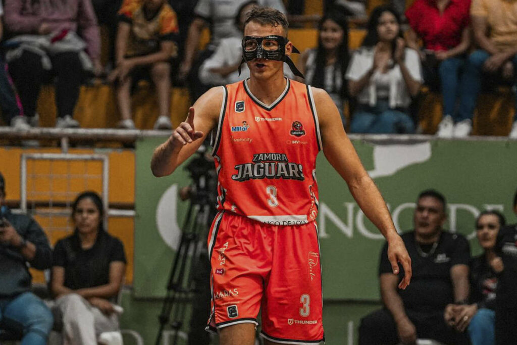 Foto: Instagram jimmycalvaj.