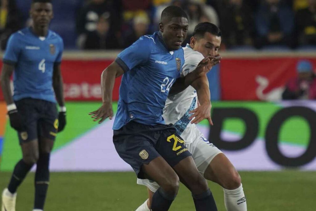 Joel Ordóñez con la Selección de Ecuador en el 2024.