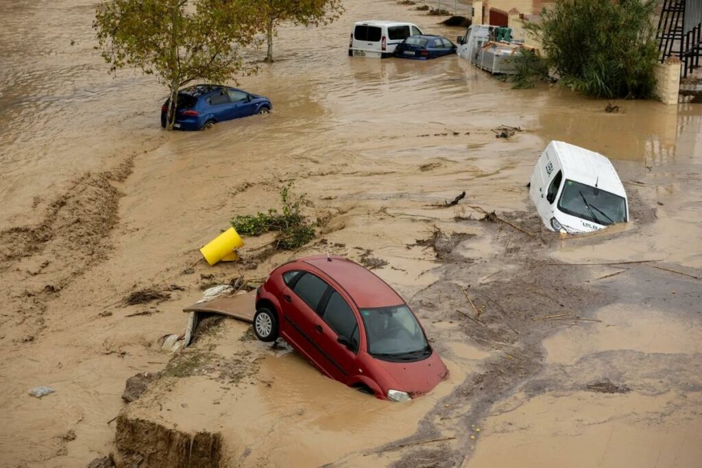 Las lluvias en el este de España han causado decenas de damnificados, en especial, en Valencia