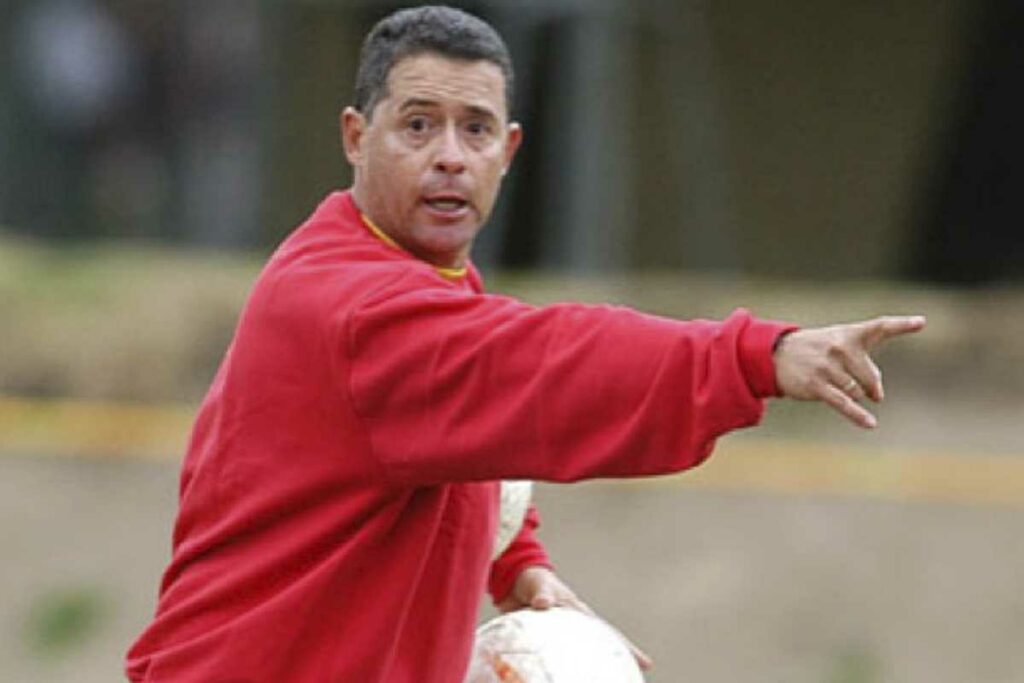 Pedro Sarmiento en su etapa como entrenador.