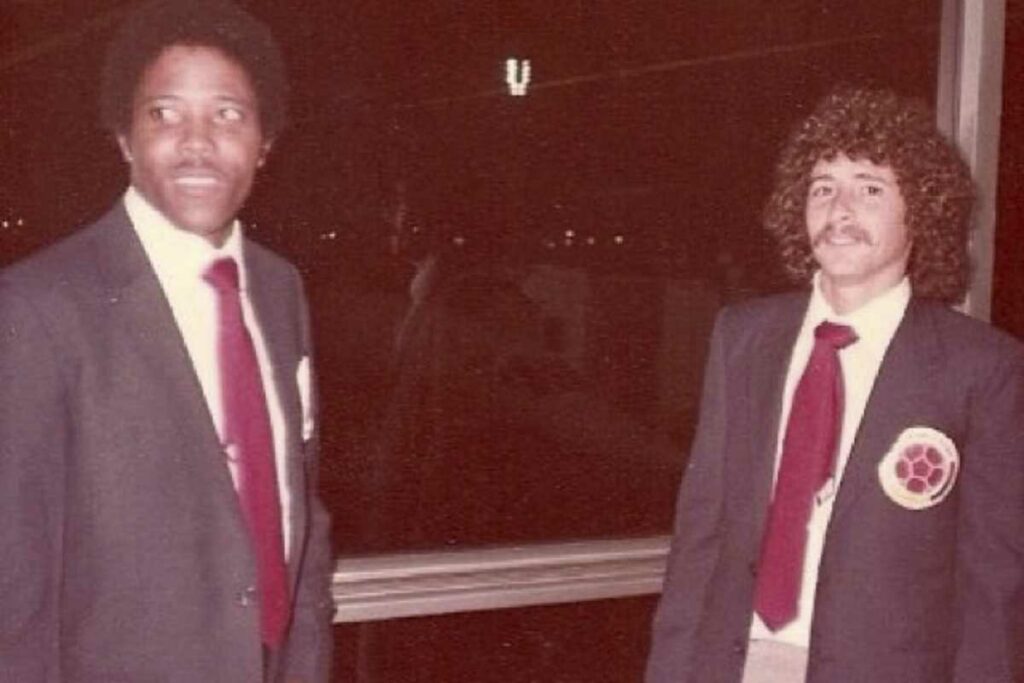 Francisco Maturana (i) junto a Pedro Sarmiento.
