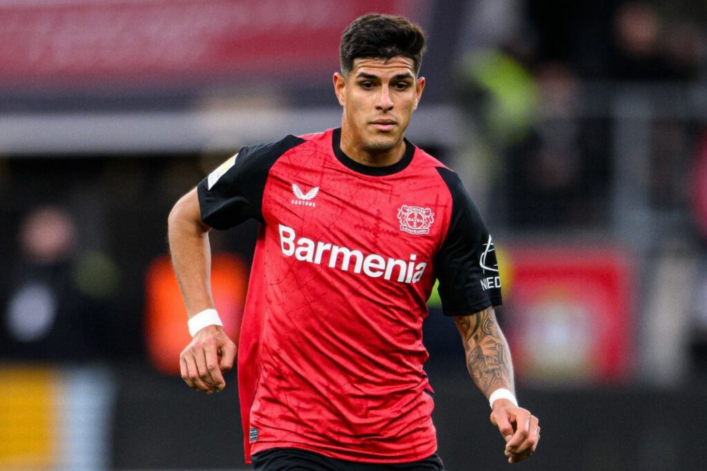 Piero Hincapié es una de las figuras del Bayer Leverkusen en la Champions League.