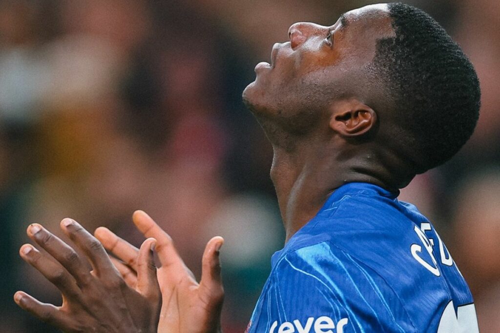 Moisés Caicedo fue el mejor jugador del partido entre el Chelsea y el Manchester United.