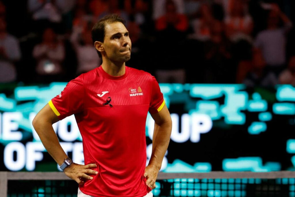 Rafael Nadal, uno de los mejores tenistas de la historia se retiró de las canchas.