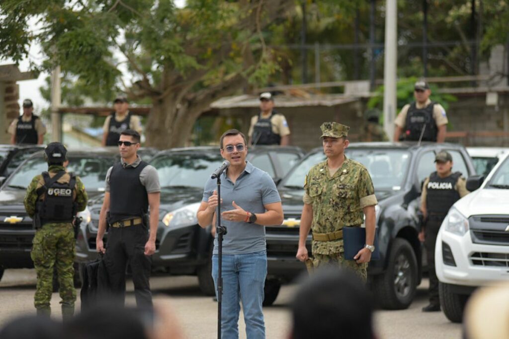 Daniel Noboa impulsa la reforma a la Constitución sobre bases militares extranjeras.