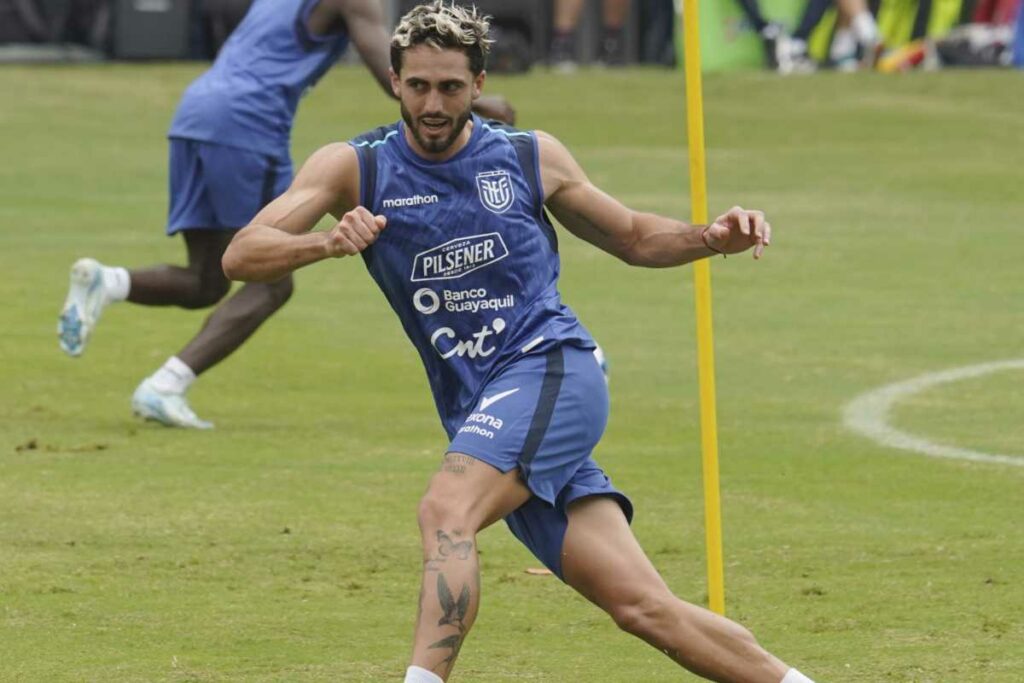 Leonardo Campana, jugador de la Selección de Ecuador en noviembre de 2024.