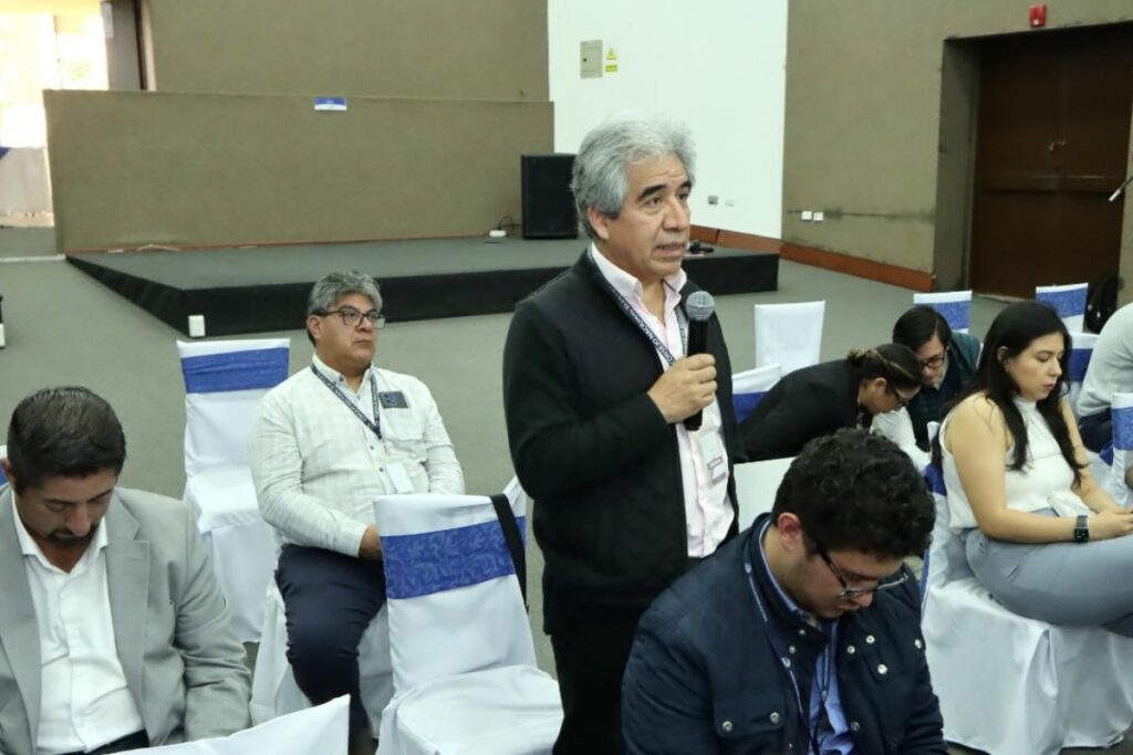 Capacitaciones a integrantes de organizaciones políticas son parte de las elecciones 2025.
