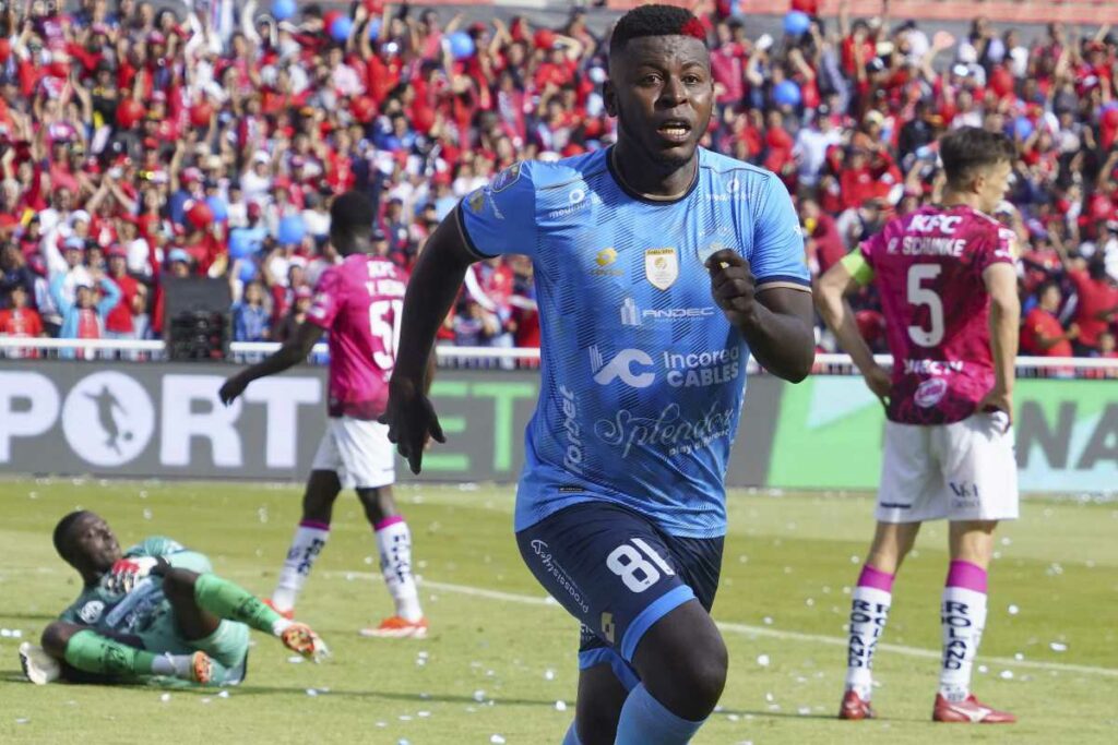 Gabriel Cortez es el goleador histórico de la Copa Ecuador.