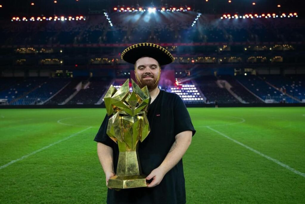 Ibai Llanos es un popular streamer, presentador y creador de contenido español.