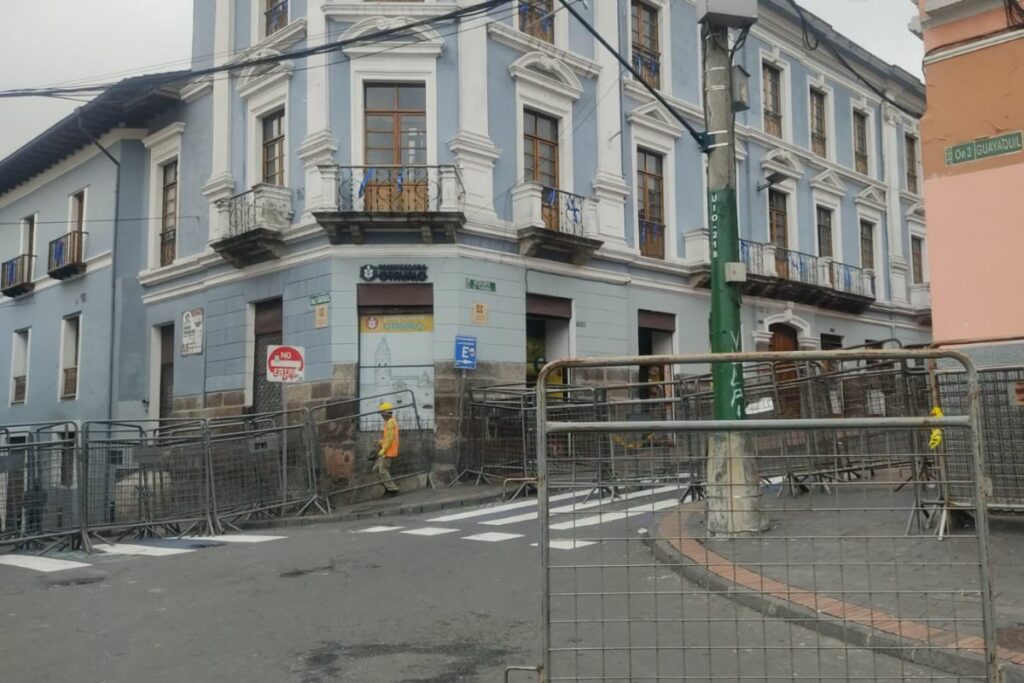 Las fuerzas del orden no permitirán el ingreso al Centro Histórico de Quito.