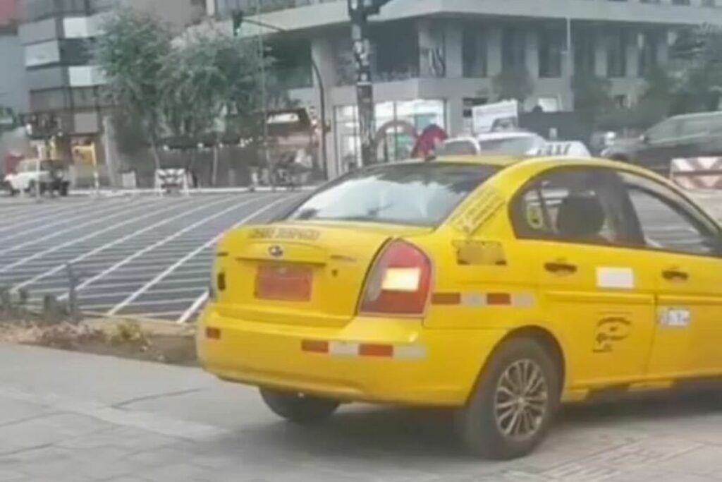 El conductor del taxi que ingresó a La Carolina ofreció disculpas.