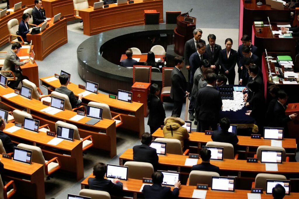 El Parlamento decidió el sábado 14 de diciembre de 2024.