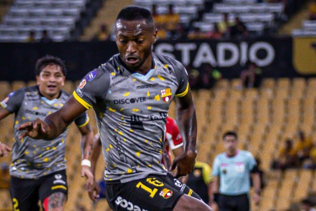 Pedro Pablo Perlaza durante su etapa en Barcelona SC.