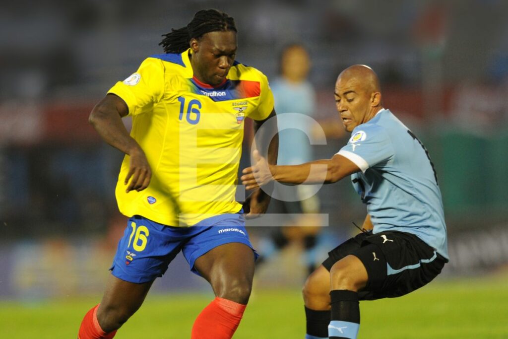 Felipe Caicedo es hincha de Barcelona SC y nunca ha jugado en Ecuador.