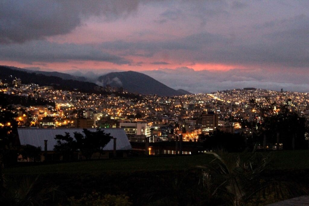 Los cortes de luz en Quito del lunes 16 al jueves 19 son definidos por la EEQ.