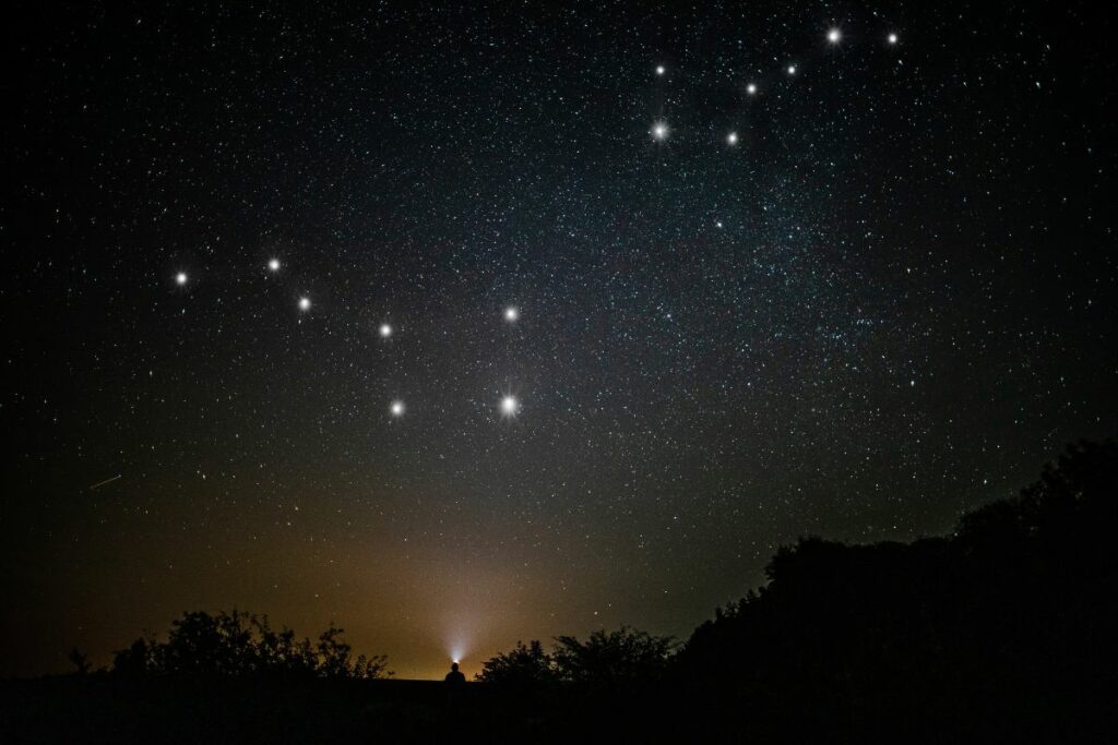 Las Gemínidas iluminarán el cielo con su origen único (imagen referencial). Foto: Freepik.